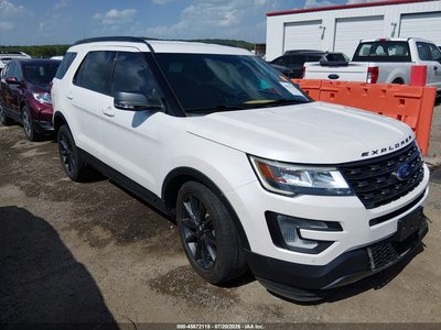 1FM5K7D8XHG****** 2017 Ford Explorer