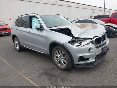 5UXKR0C50G0****** 2016 BMW X5