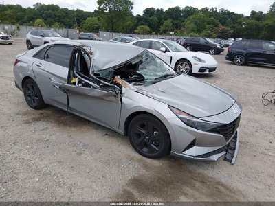 5NPLM4AG5NH****** 2022 Hyundai Elantra