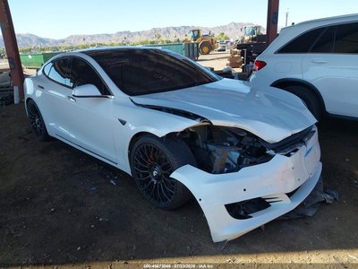 5YJSA1E45GF****** 2016 Tesla Model S