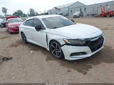 1HGCV2F32JA****** 2018 Honda Accord