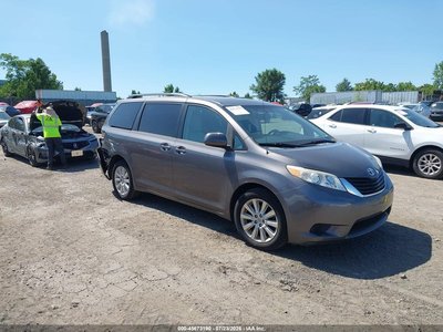 5TDJK3DC3ES****** 2014 Toyota Sienna