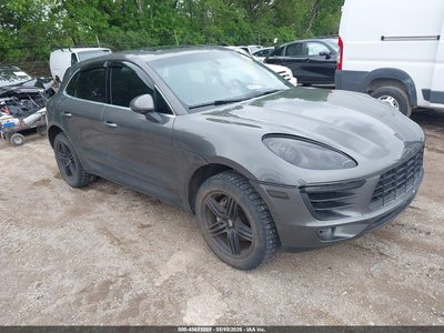 2015 Porsche Macan