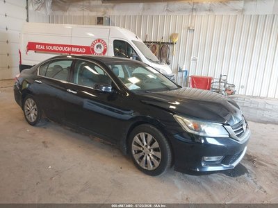 1HGCR3F8XDA****** 2013 Honda Accord