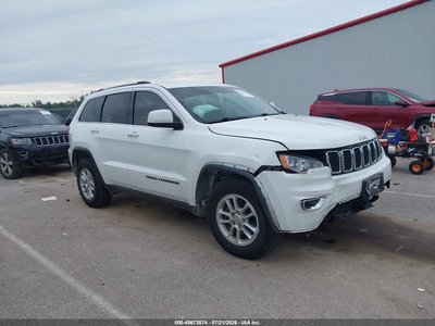 1C4RJEAG7JC****** 2018 Jeep Grand Cherokee
