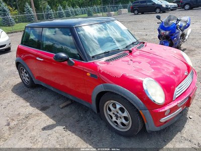 WMWRC33492T****** 2002 MINI Cooper