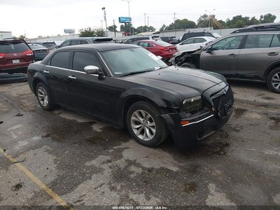2C3CA5CV9AH****** 2010 Chrysler 300