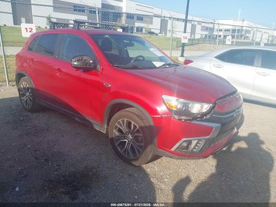 JA4AP3AU8JU****** 2018 Mitsubishi Outlander