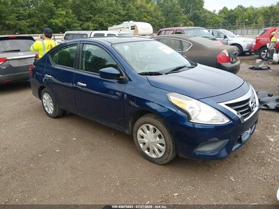 3N1CN7AP0KL****** 2019 Nissan Versa