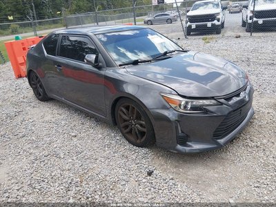 JTKJF5C78FJ****** 2015 Scion TC