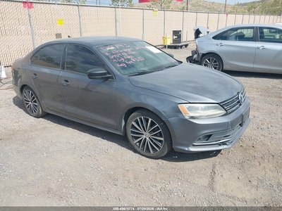 3VWD17AJ3GM****** 2016 Volkswagen Jetta