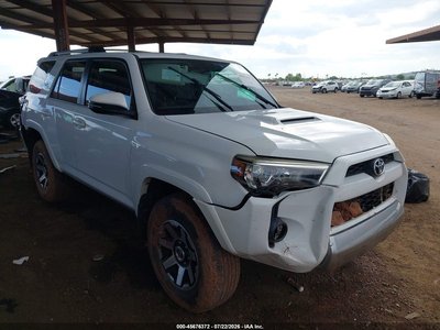 JTEBU5JR5H5****** 2017 Toyota 4Runner
