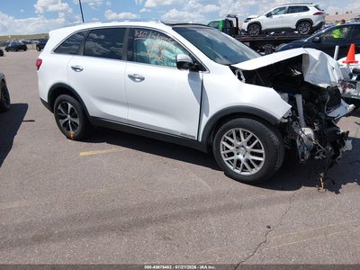5XYPHDA57GG****** 2016 Kia Sorento
