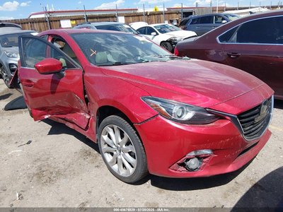 JM1BM1M38F1****** 2015 Mazda 3