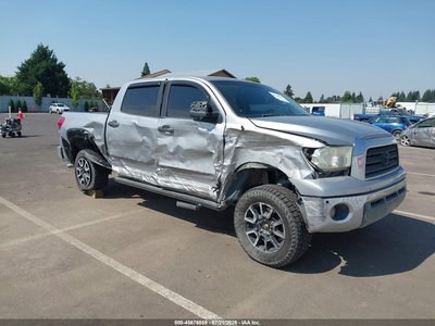 5TFDV54118X****** 2008 Toyota Tundra