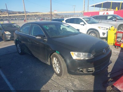 3VWBP7AJ8DM****** 2013 Volkswagen Jetta