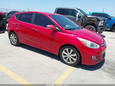 KMHCU5AE1EU****** 2014 Hyundai Accent