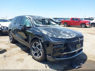 5LMPJ8JA0SJ****** 2025 Lincoln Nautilus