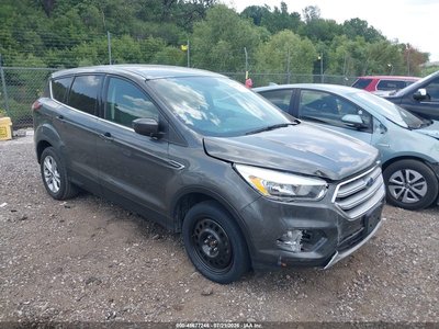 1FMCU9GDXHU****** 2017 Ford Escape