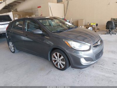 KMHCU5AE6CU****** 2012 Hyundai Accent