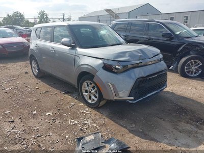 KNDJ23AU7P7****** 2023 Kia Soul