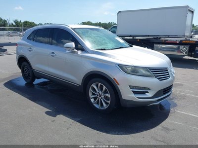 5LMCJ2C94JU****** 2018 Lincoln MKC