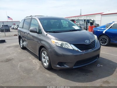 2012 Toyota Sienna
