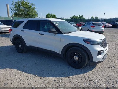 1FM5K8AWXLG****** 2020 Ford Police Interceptor Utility
