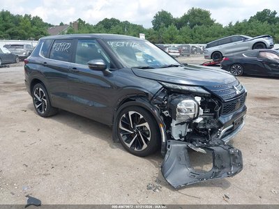 2024 Mitsubishi Outlander