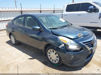 3N1CN7APXGL****** 2016 Nissan Versa