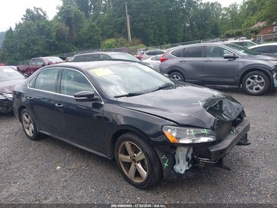 1VWBP7A39DC****** 2013 Volkswagen Passat