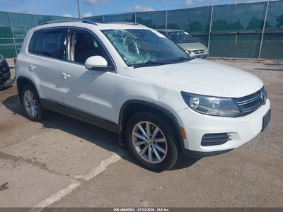 WVGSV7AX3HK****** 2017 Volkswagen Tiguan
