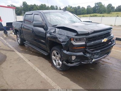 3GCUKREC8JG****** 2018 Chevrolet Silverado 1500
