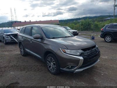 2017 Mitsubishi Outlander