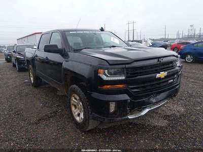 3GCUKREC7JG****** 2018 Chevrolet Silverado 1500