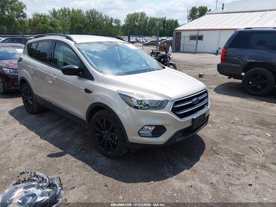 1FMCU9G99HU****** 2017 Ford Escape