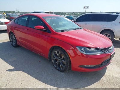 1C3CCCDG5GN****** 2016 Chrysler 200