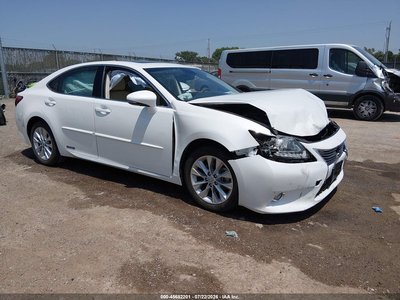 JTHBW1GGXD2****** 2013 Lexus ES 300h