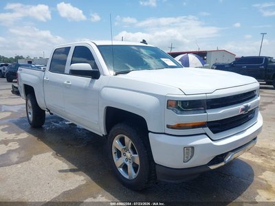 3GCUKREC1JG****** 2018 Chevrolet Silverado 1500