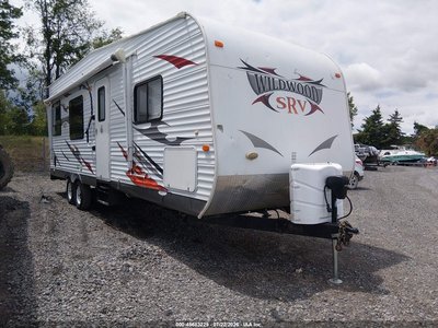 4X4TWTD28DR****** 2013 Forest River Wildwood Srv Toyhauler Travel Trailer