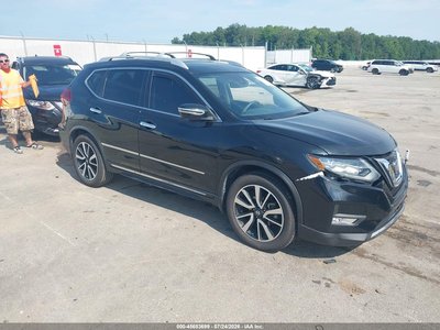 JN8AT2MT3JW****** 2018 Nissan Rogue