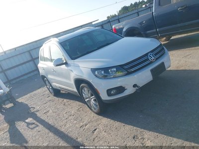 WVGAV7AX8CW****** 2012 Volkswagen Tiguan