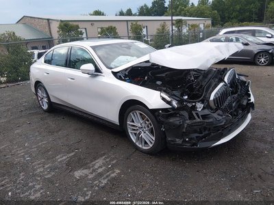 WBA53FJ03SC****** 2025 BMW 530i