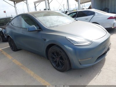 5YJYGDEEXLF****** 2020 Tesla Model Y