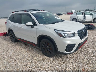 JF2SKAPC2KH****** 2019 Subaru Forester