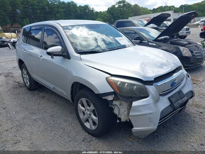 2013 Toyota RAV4 EV