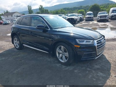 WA1BNAFY2J2****** 2018 Audi Q5