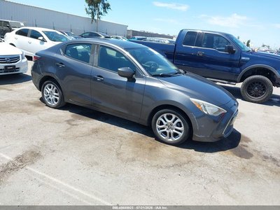 2017 Toyota Yaris