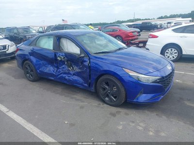 5NPLM4AG9NH****** 2022 Hyundai Elantra