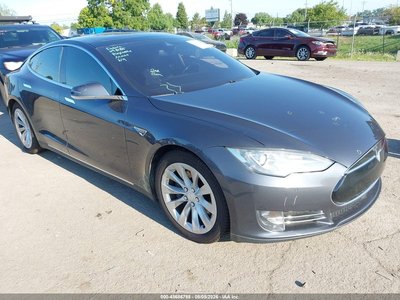 2015 Tesla Model S